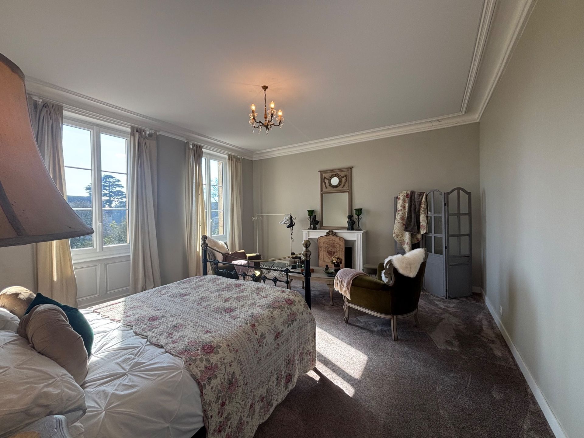 house 12 Rooms for sale on VIERVILLE SUR MER (14710)