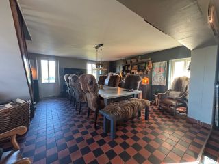 house 12 Rooms for sale on VIERVILLE SUR MER (14710)