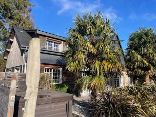 maison normande 9 Pièces en vente sur LA LONDE (76500)