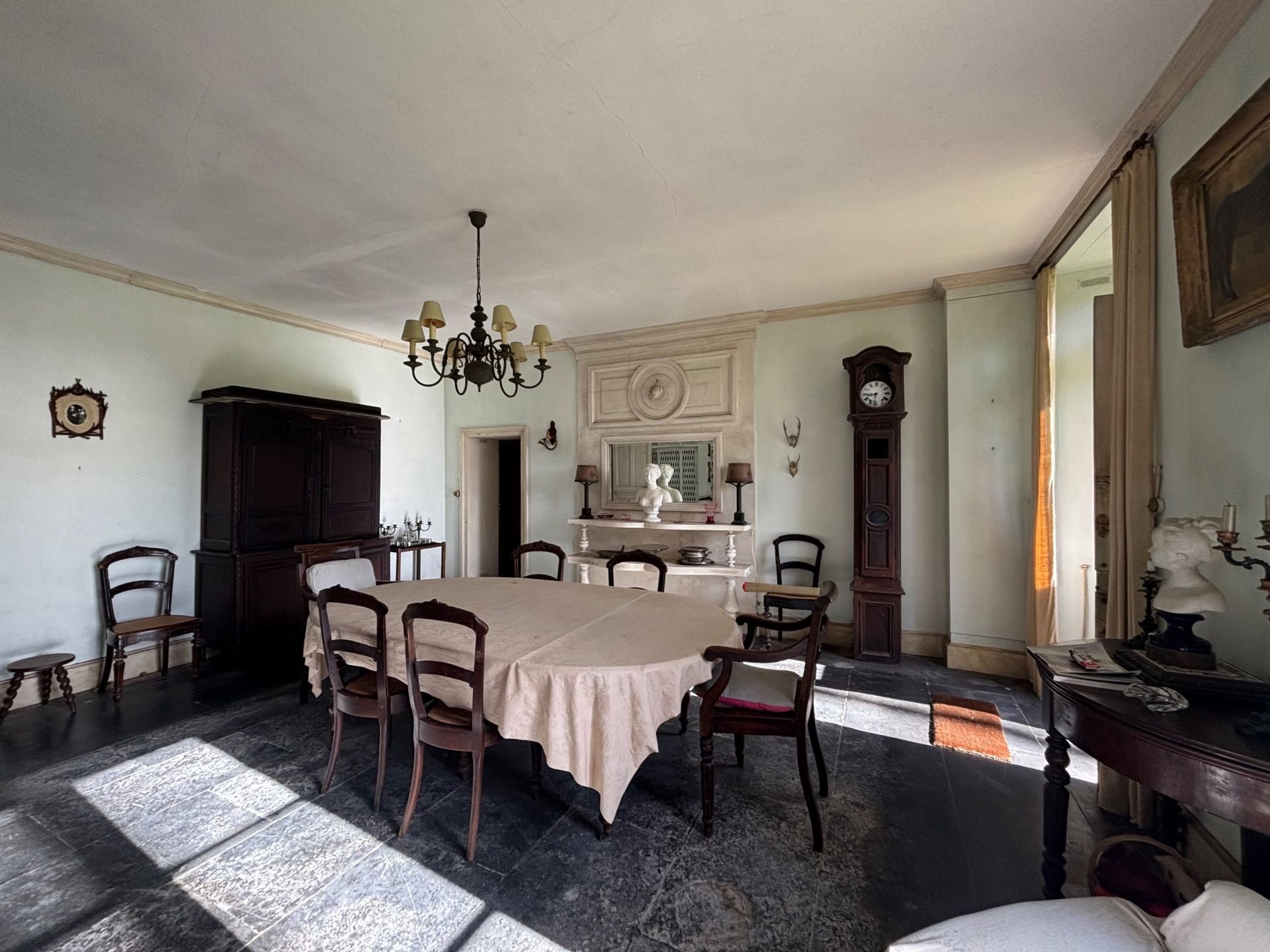 house 19 Rooms for sale on GRANDCAMP MAISY (14450)