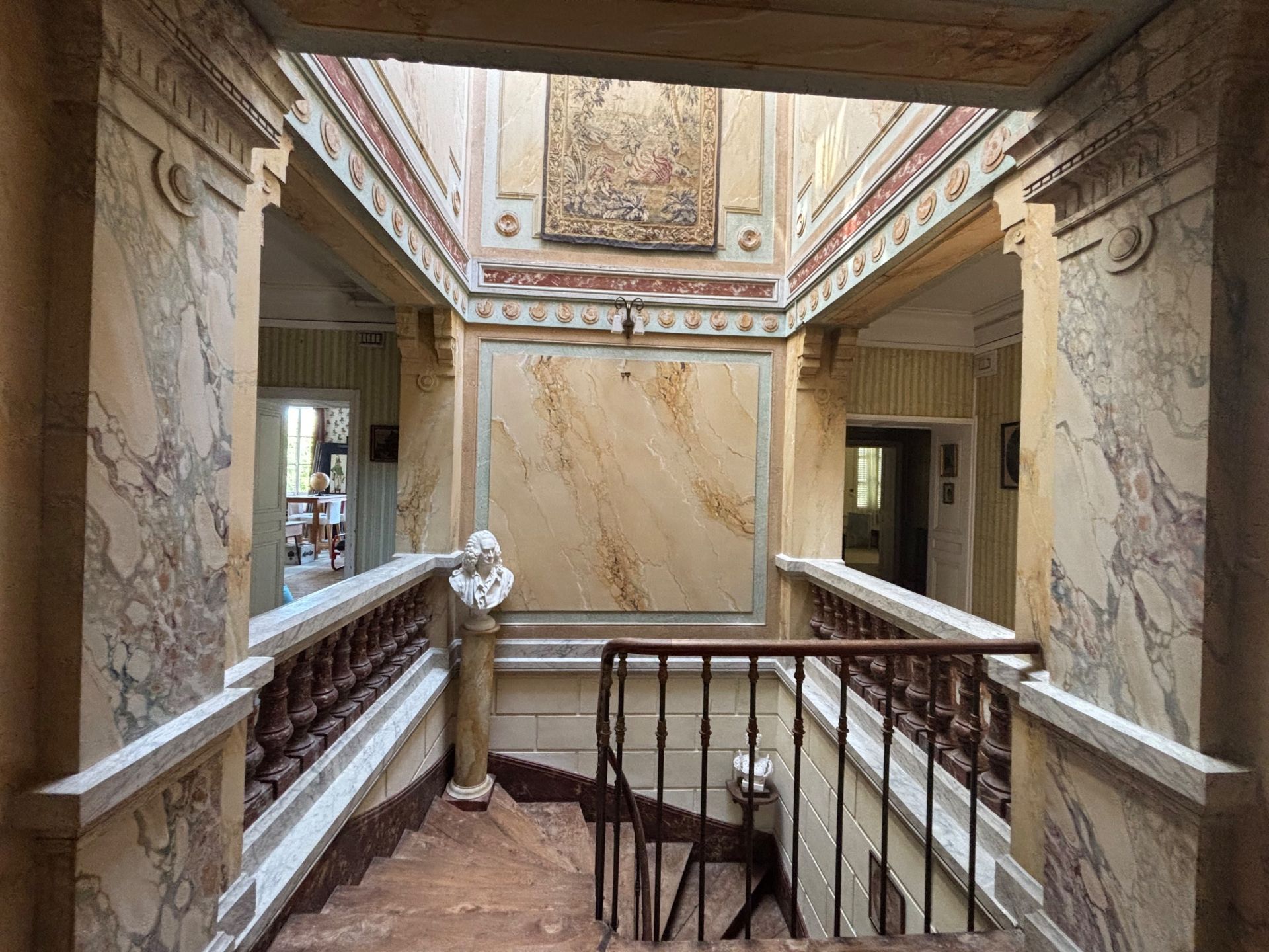 house 19 Rooms for sale on LA CAMBE (14230)