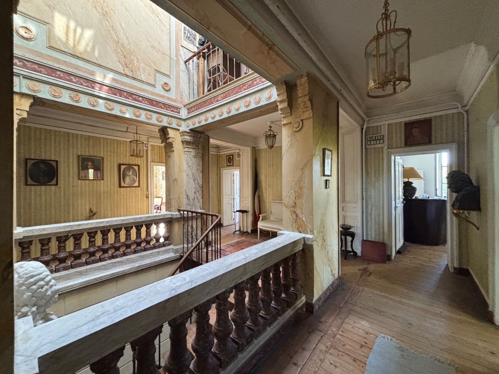 house 19 Rooms for sale on LA CAMBE (14230)