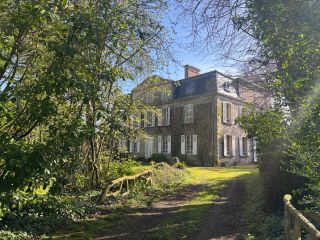 house 19 Rooms for sale on LA CAMBE (14230)