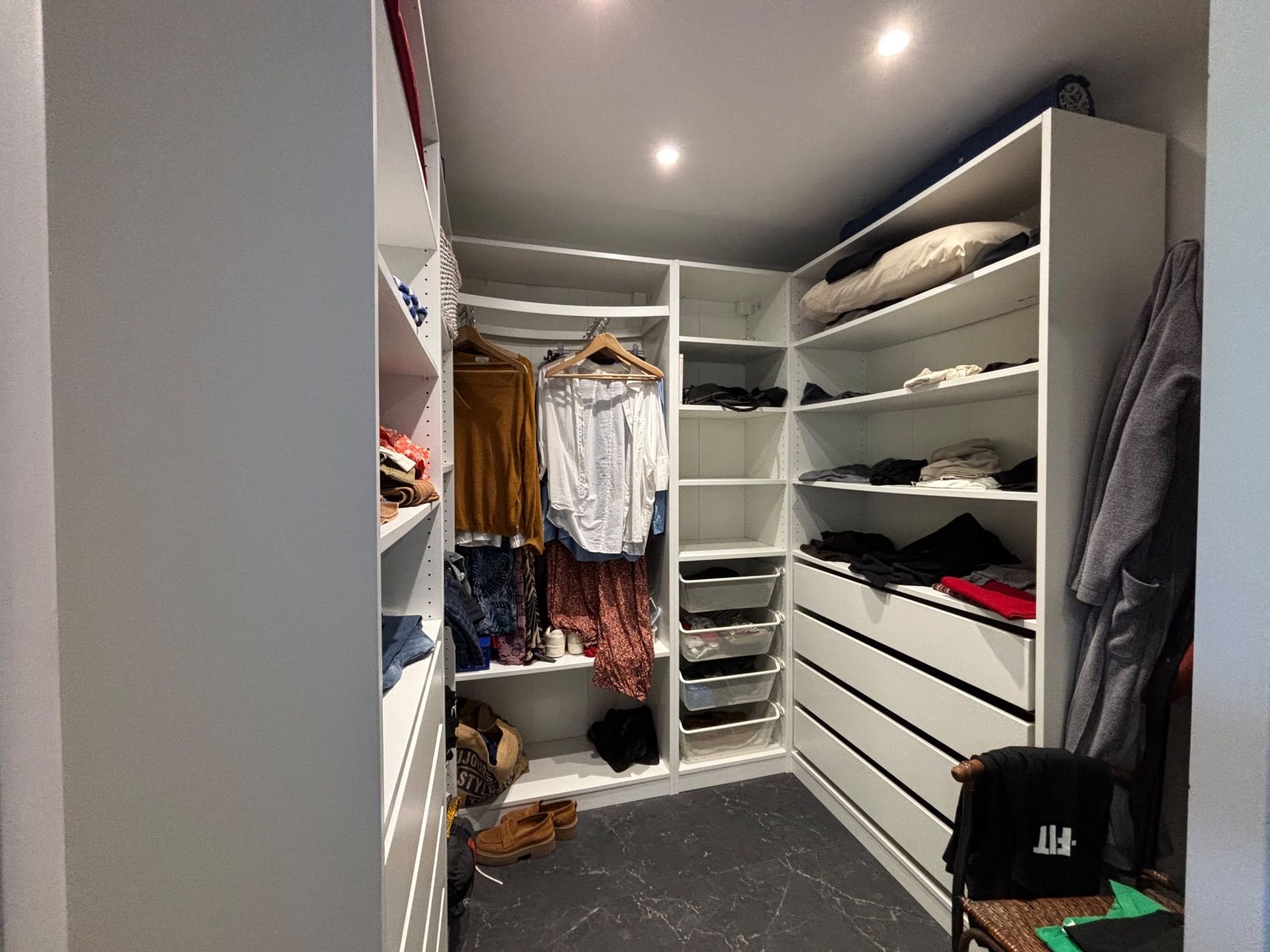 house 9 Rooms for sale on ARROMANCHES LES BAINS (14117)