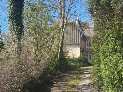 Sale House Arromanches-les-Bains 9&nbsp;Rooms 241&nbsp;m²