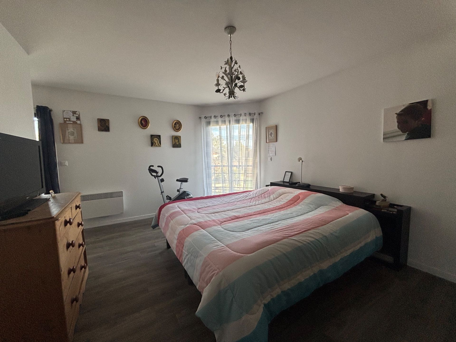 house 7 Rooms for sale on OUISTREHAM (14150)