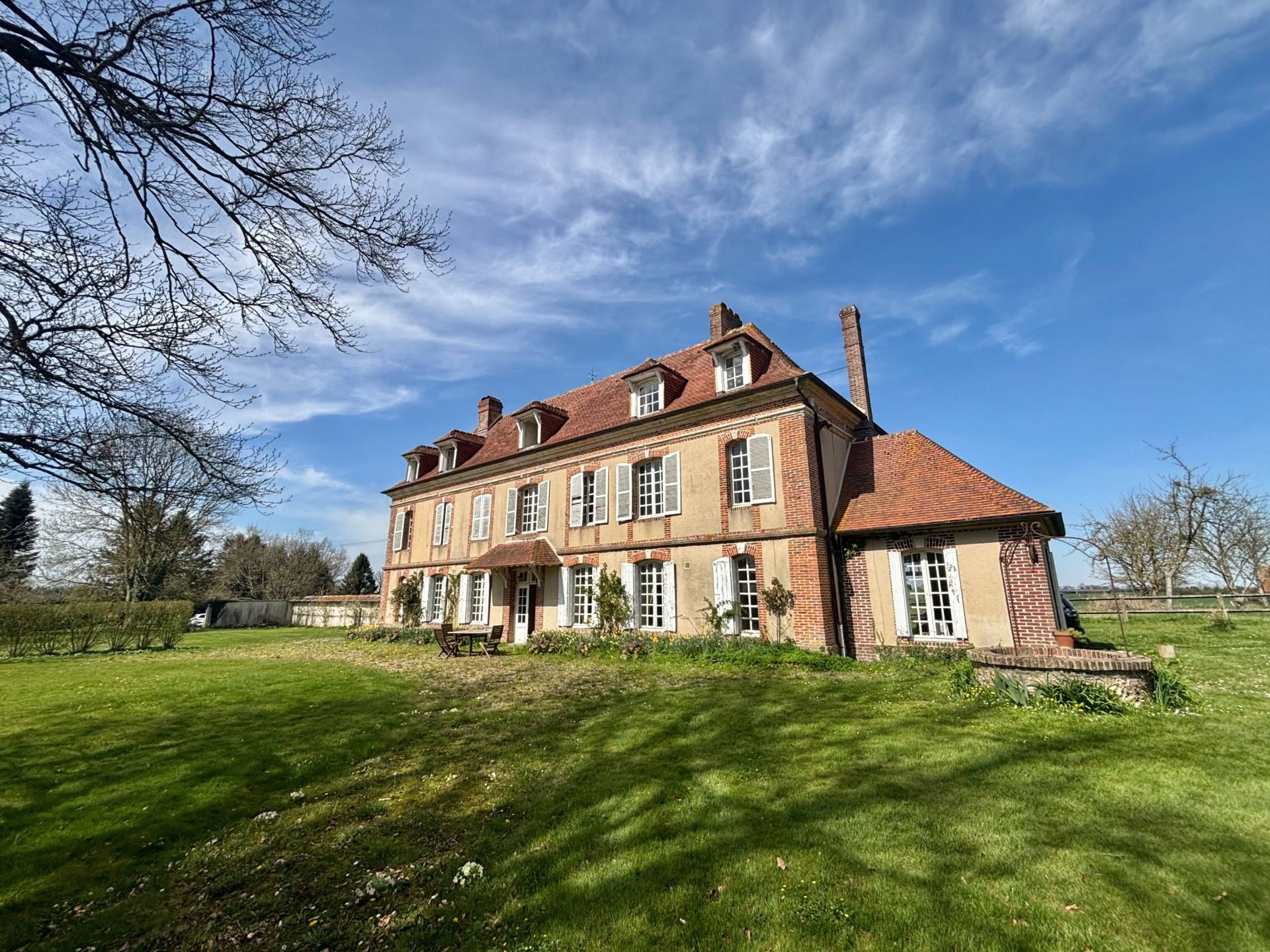 house 11 Rooms for sale on PIENCOURT (27230)
