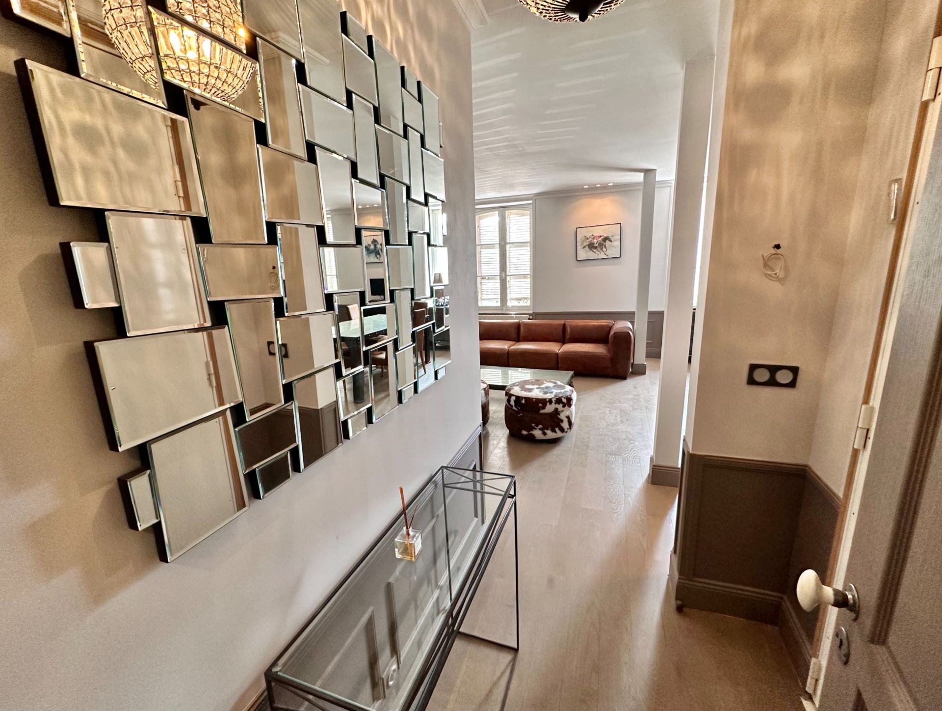apartment 5 Rooms for sale on DEAUVILLE (14800)