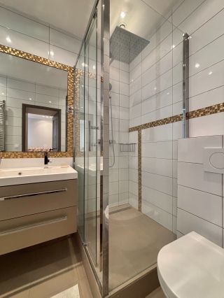 apartment 5 Rooms for sale on DEAUVILLE (14800)