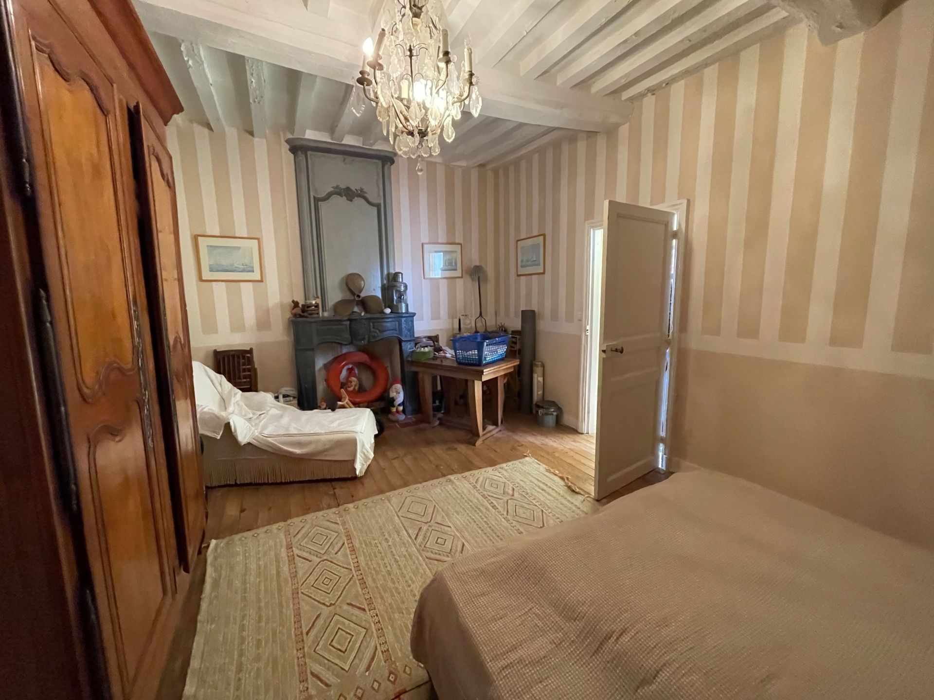 maison 14 Pièces en vente sur VIERVILLE SUR MER (14710)