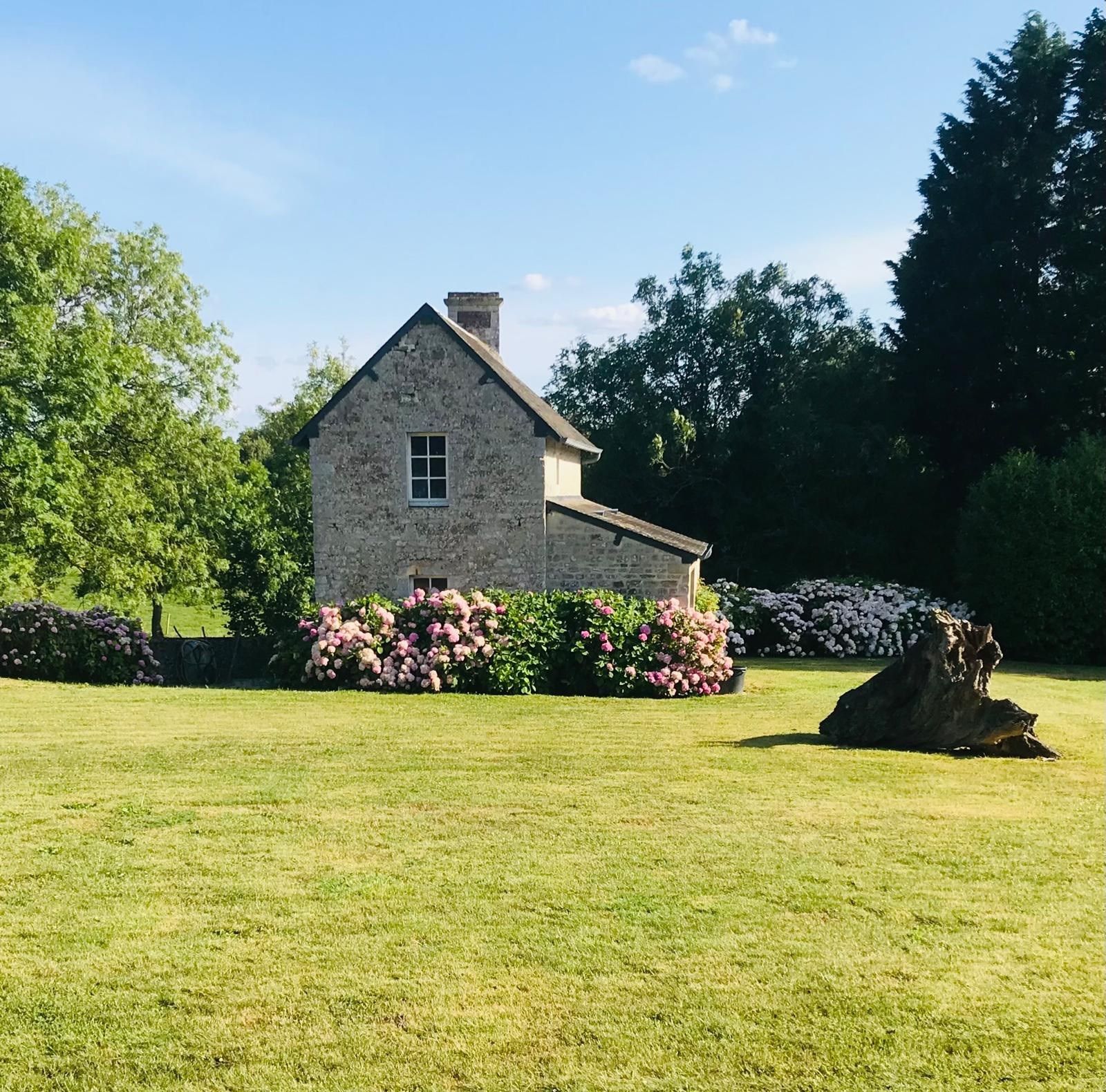 maison 14 Pièces en vente sur VIERVILLE SUR MER (14710)