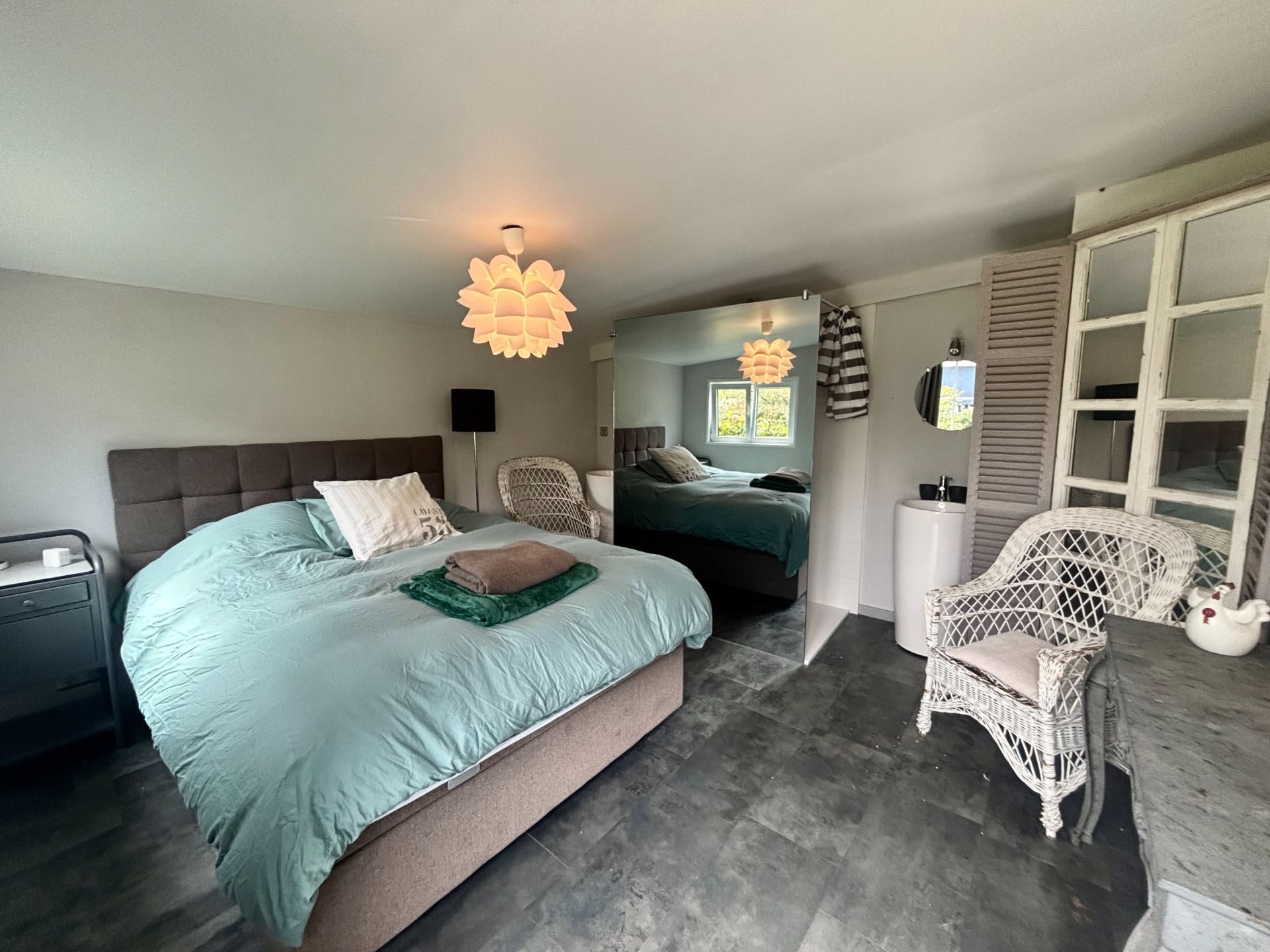 house 6 Rooms for sale on VILLERVILLE (14113)