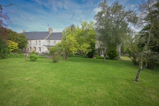 house 9 Rooms for sale on BAYEUX (14400)