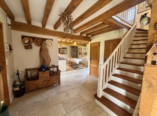 house 8 Rooms for sale on GLANVILLE (14950)