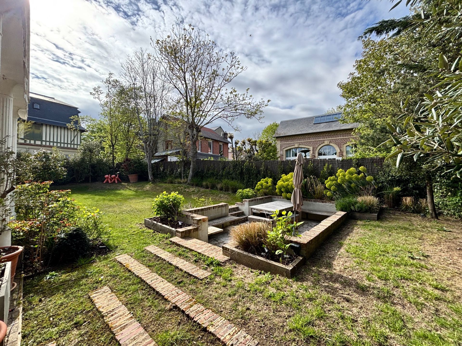 maison 11 Pièces en vente sur TOURGEVILLE (14800)