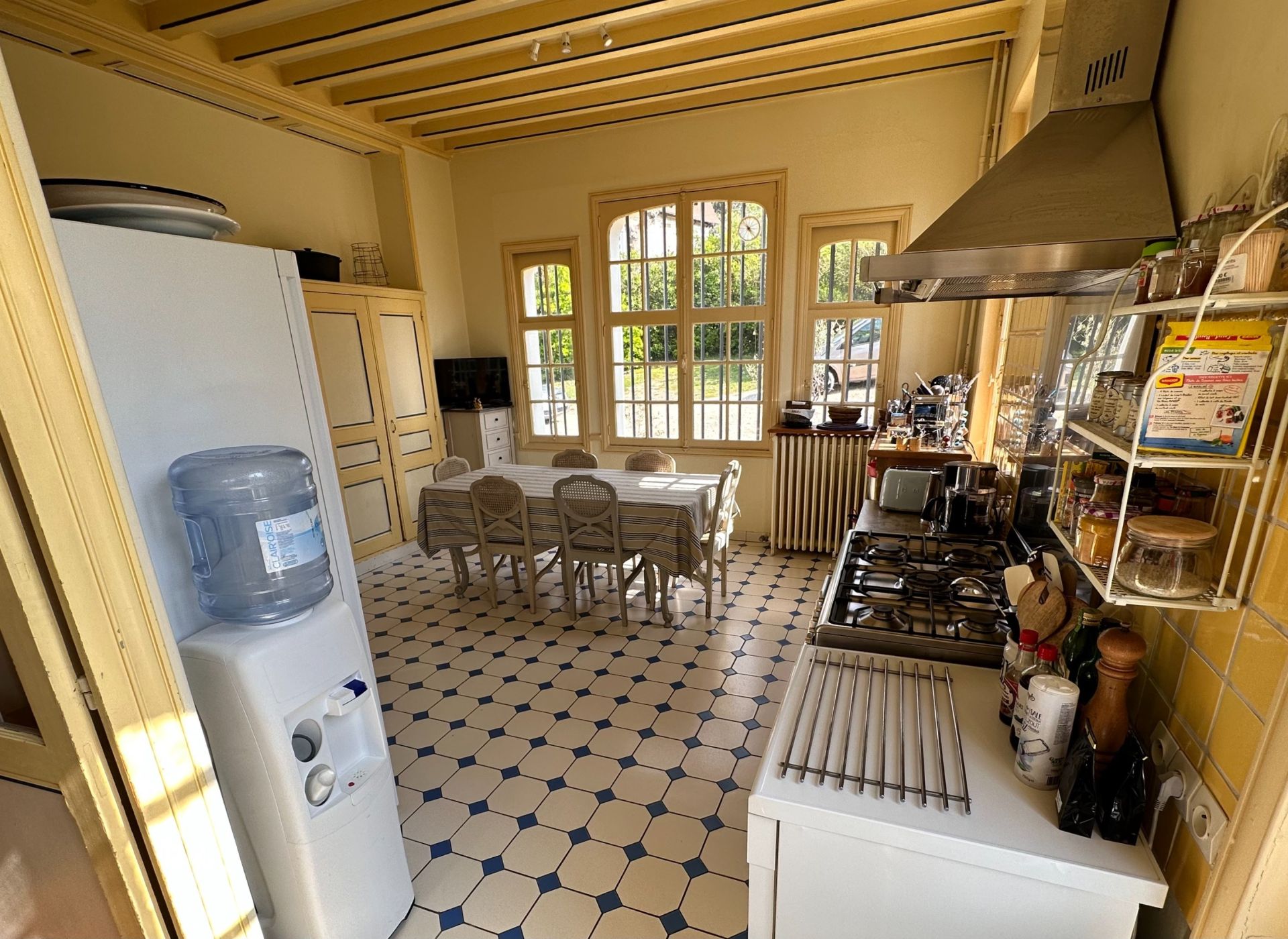 house 11 Rooms for seasonal rent on BENERVILLE SUR MER (14910)