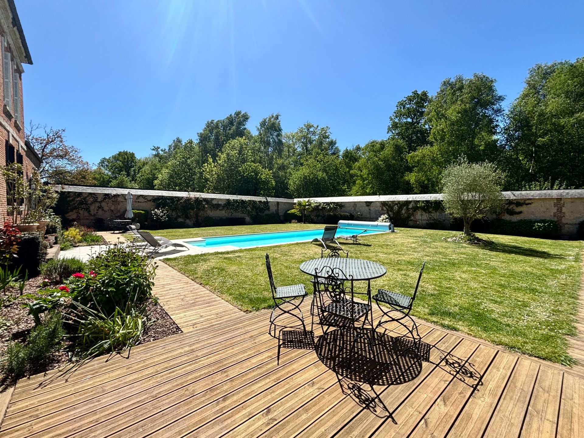 propriété 8 Pièces en vente sur CORNEVILLE SUR RISLE (27500)
