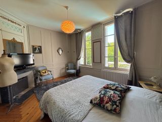 propriété 8 Pièces en vente sur CORNEVILLE SUR RISLE (27500)