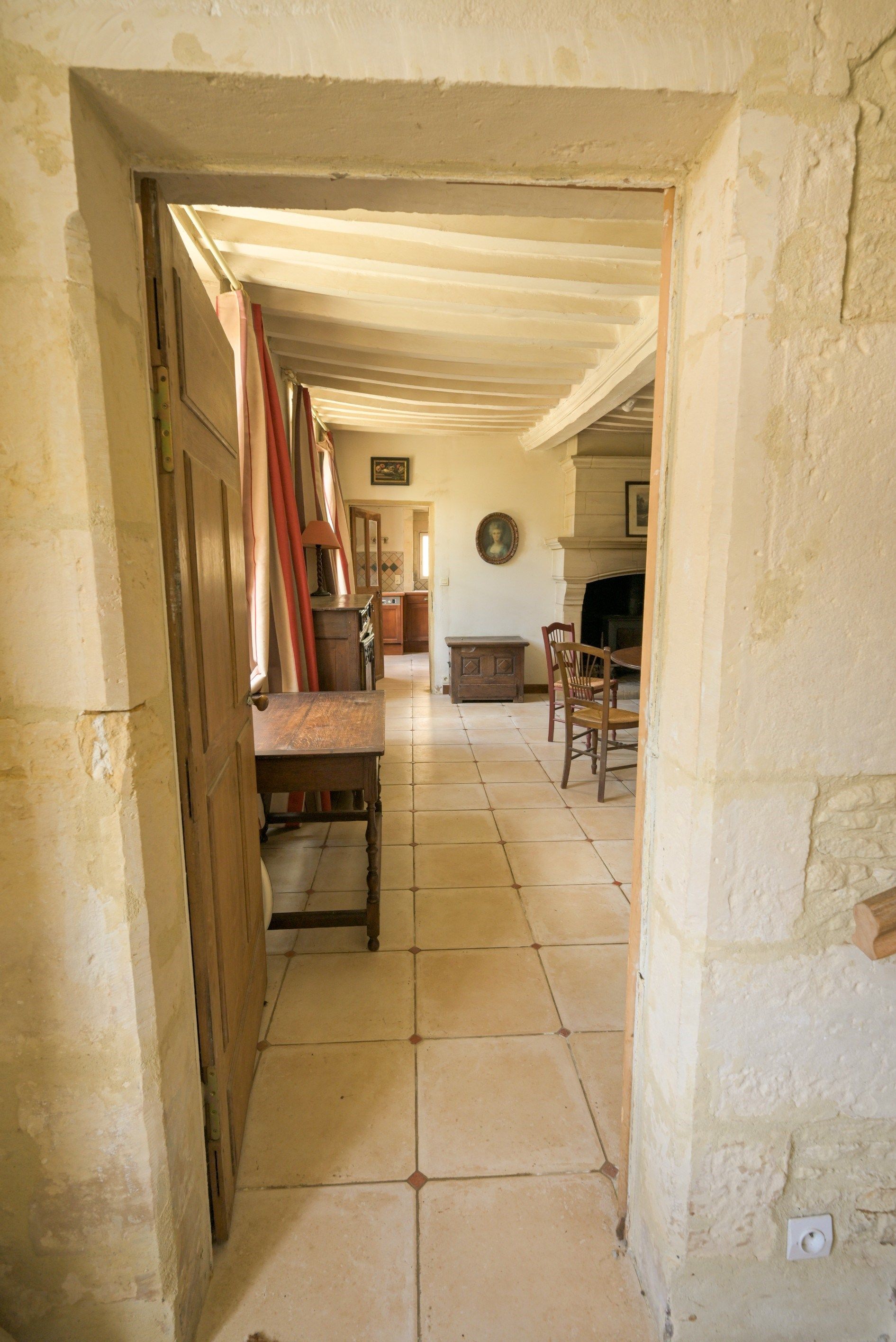 long house 9 Rooms for sale on ROTS (14740)
