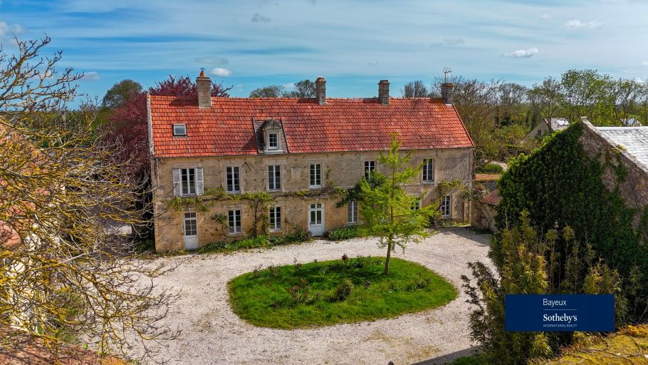 long house 9 Rooms for sale on ROTS (14740)