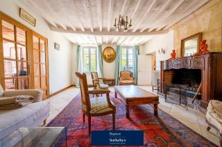 long house 9 Rooms for sale on ROTS (14740)