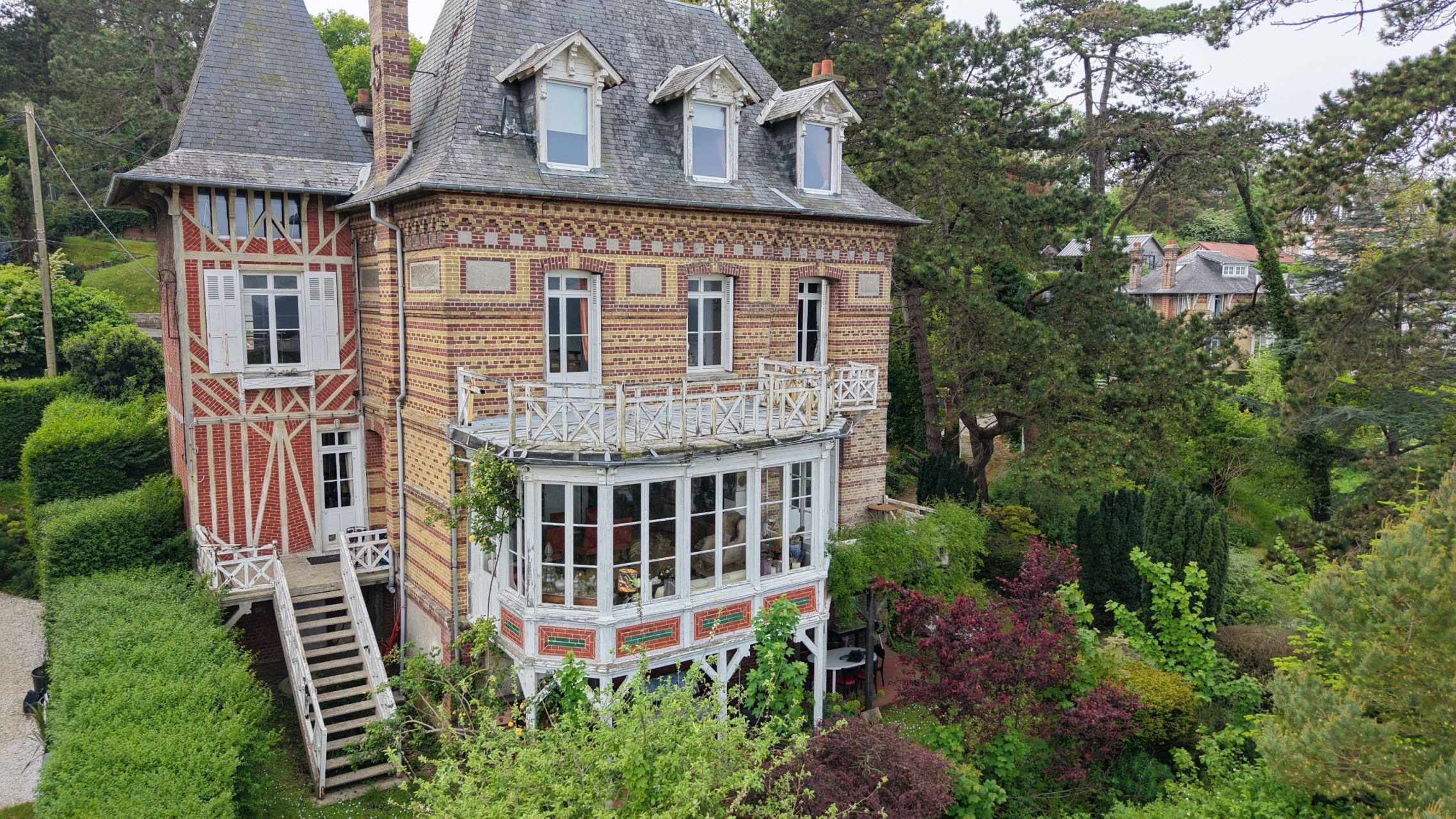maison 15 Pièces en vente sur HAUTOT SUR MER (76550)