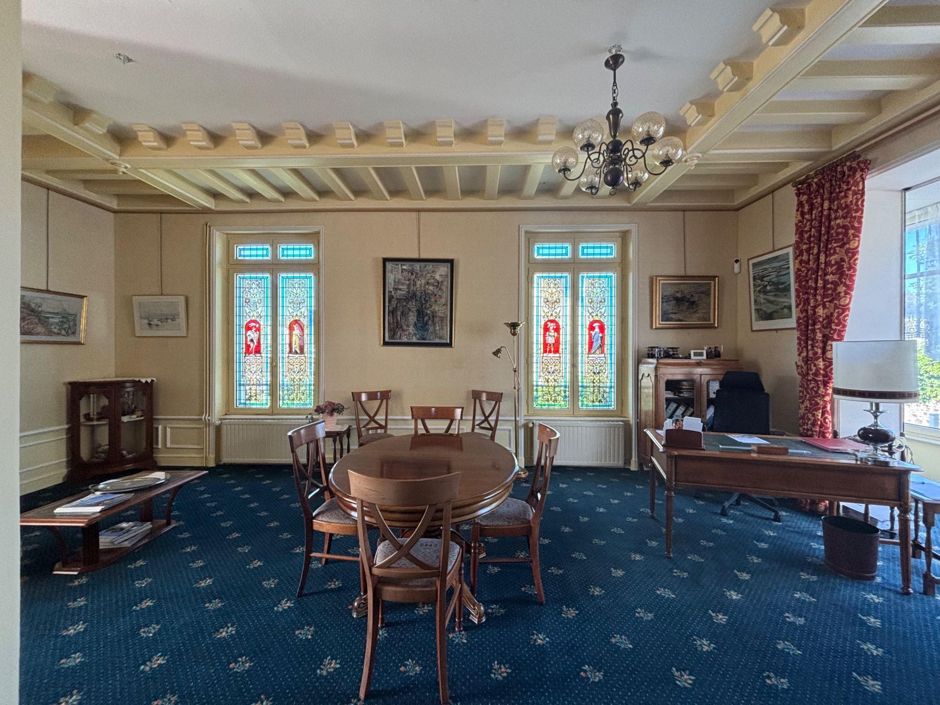 house 8 Rooms for sale on GRANVILLE (50400)