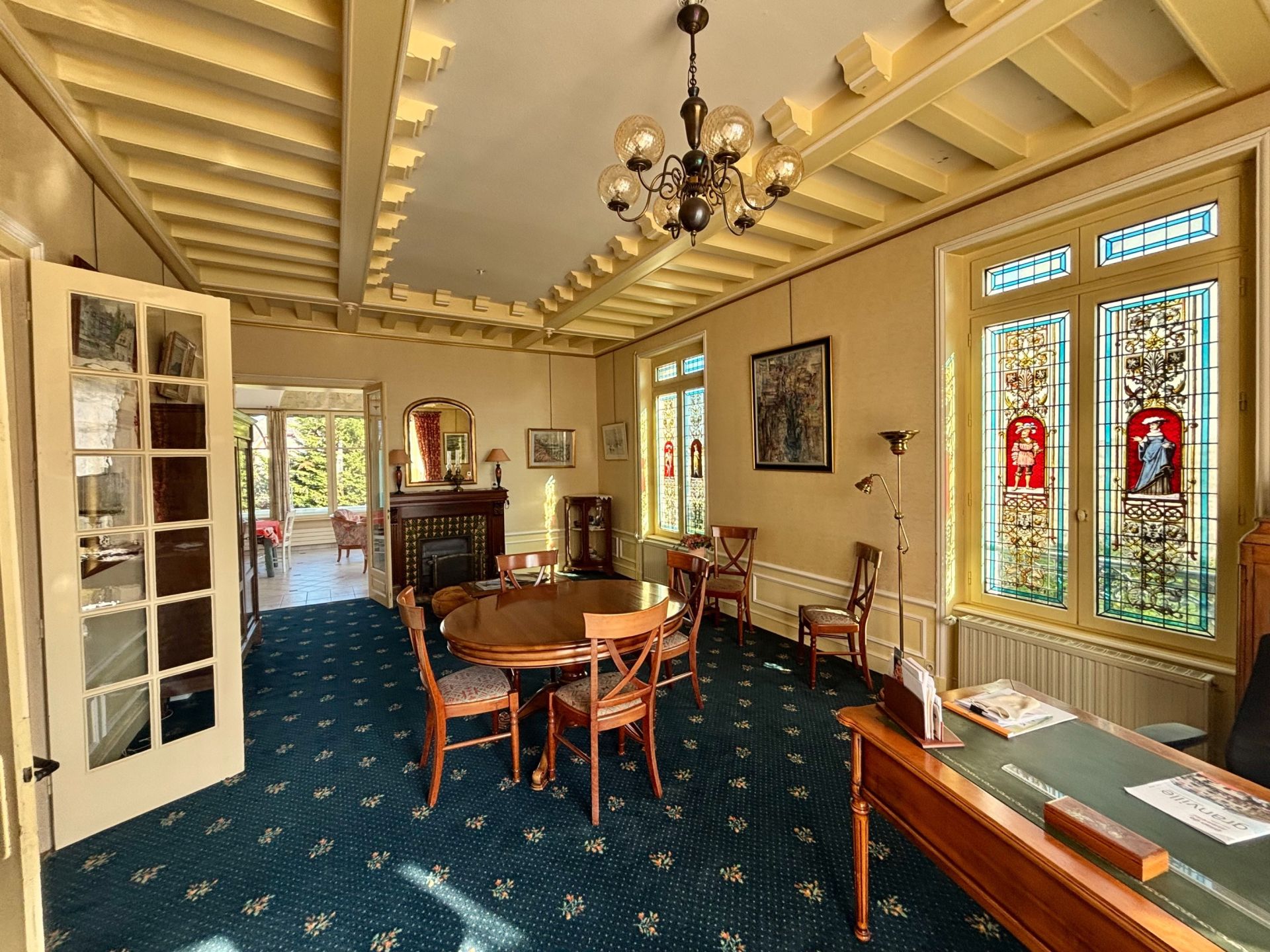 house 8 Rooms for sale on GRANVILLE (50400)