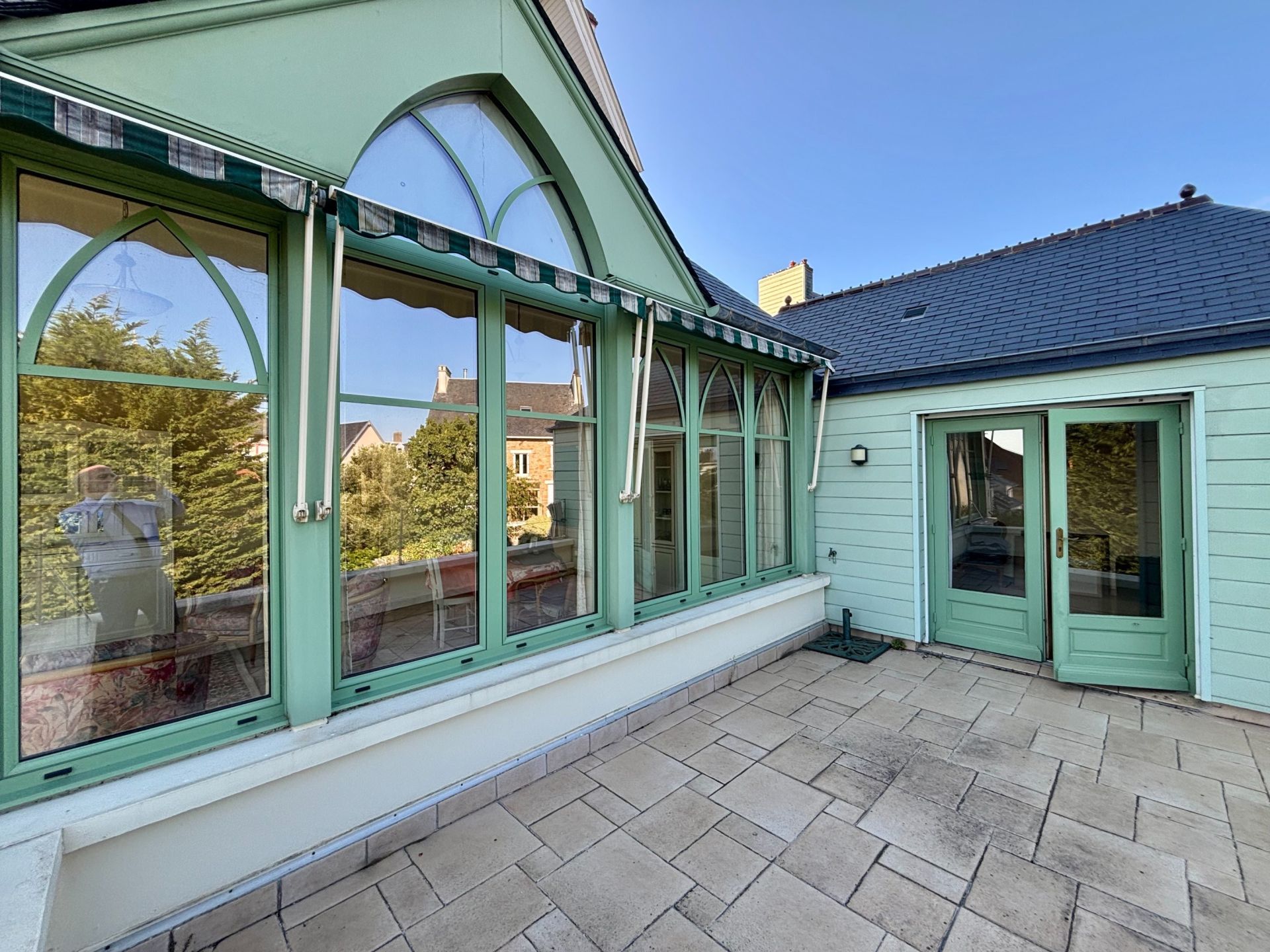 house 8 Rooms for sale on GRANVILLE (50400)