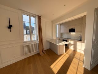 apartment 3 Rooms for sale on DEAUVILLE (14800)