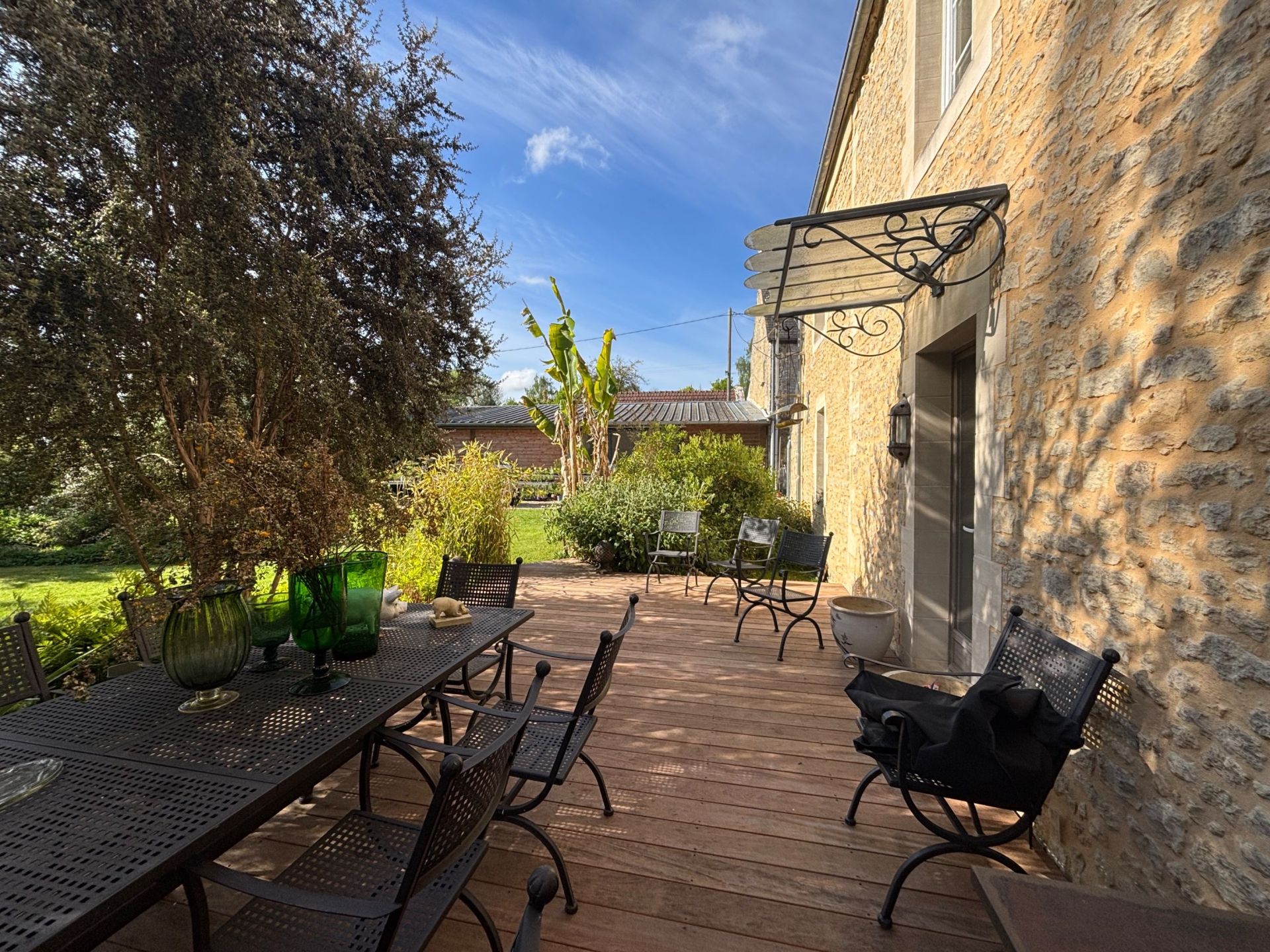 maison 8 Pièces en vente sur VAUX SUR SEULLES (14400)