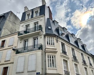 apartment 2 Rooms for sale on TROUVILLE SUR MER (14360)
