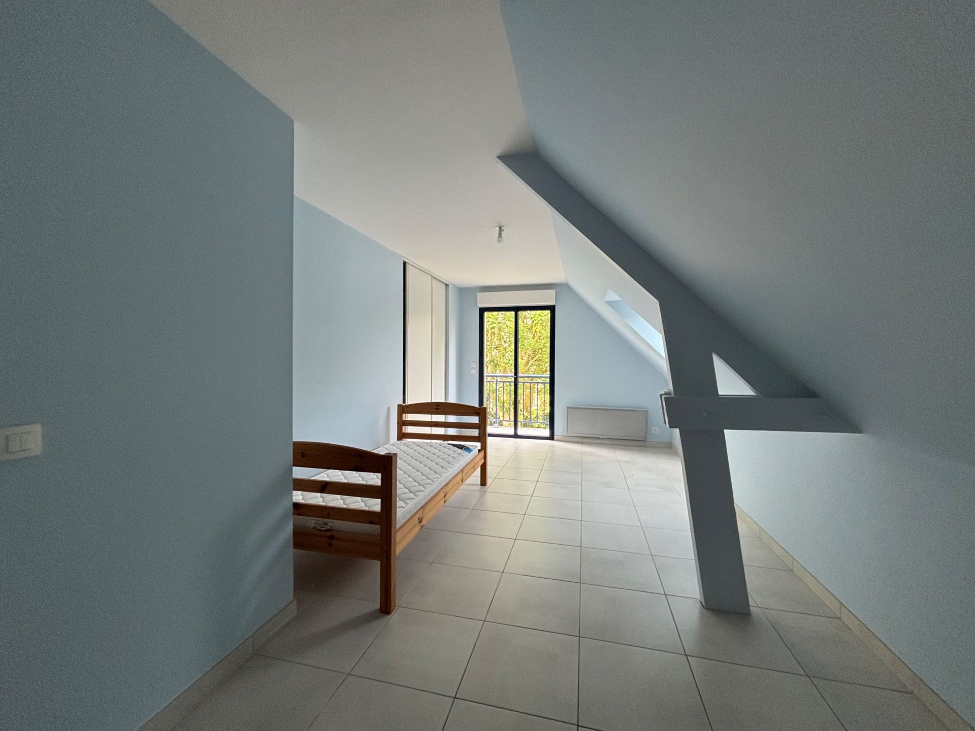 house 10 Rooms for sale on CREULLY (14480)