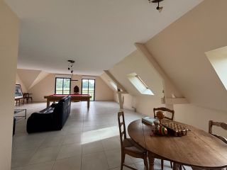 house 10 Rooms for sale on CREULLY (14480)