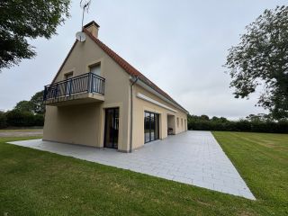 house 10 Rooms for sale on CREULLY (14480)