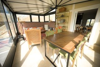 house 7 Rooms for sale on BERNIERES SUR MER (14990)