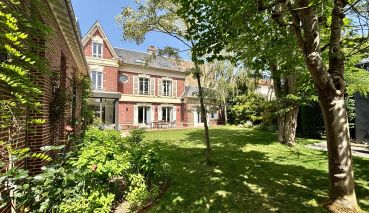 maison 8 Pièces en vente sur DEAUVILLE (14800)