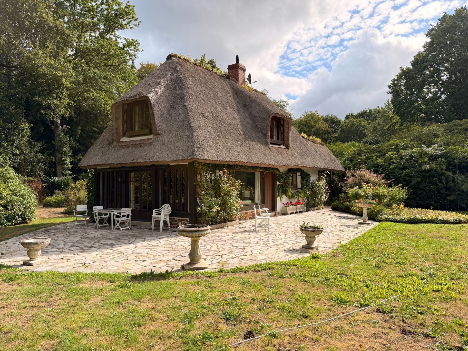 house 5 Rooms for sale on ST GATIEN DES BOIS (14130)