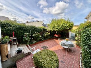 house 4 Rooms for sale on TROUVILLE SUR MER (14360)
