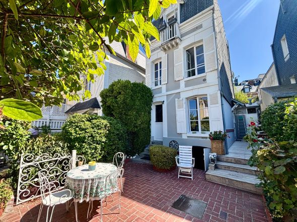 Sale House Trouville-sur-Mer 4&nbsp;Rooms 60&nbsp;m²