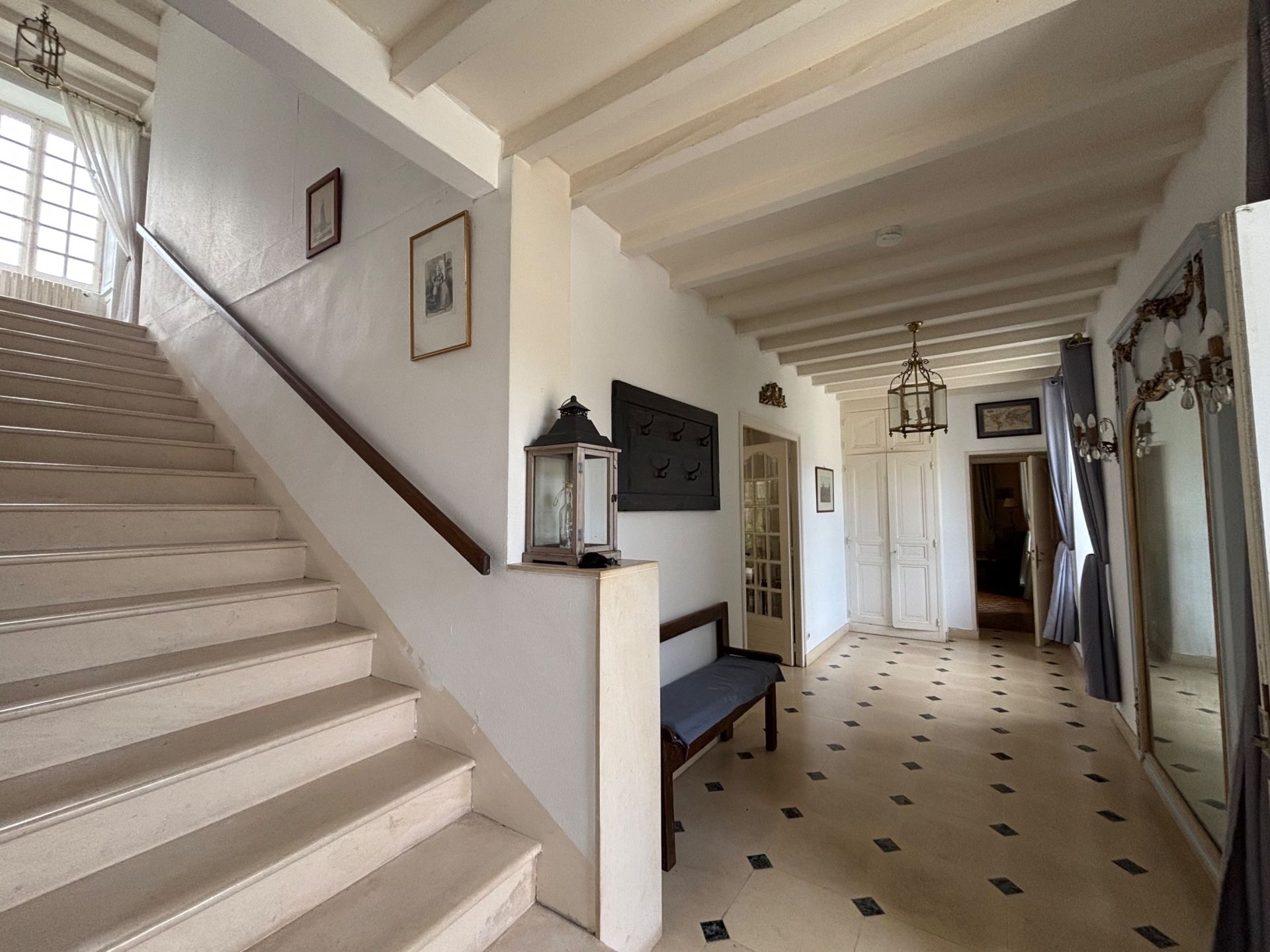 maison 9 Pièces en vente sur STE MARIE DU MONT (50480)