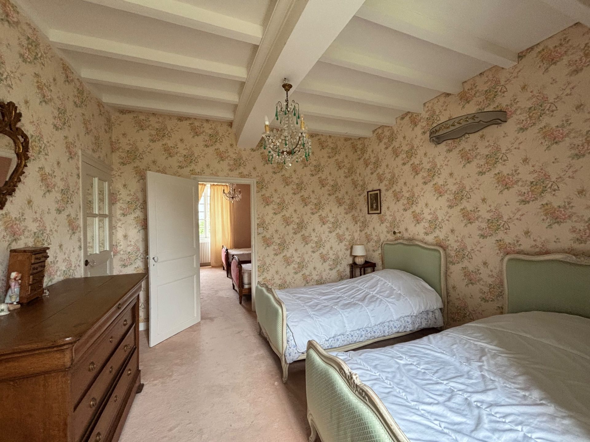 maison 9 Pièces en vente sur STE MARIE DU MONT (50480)